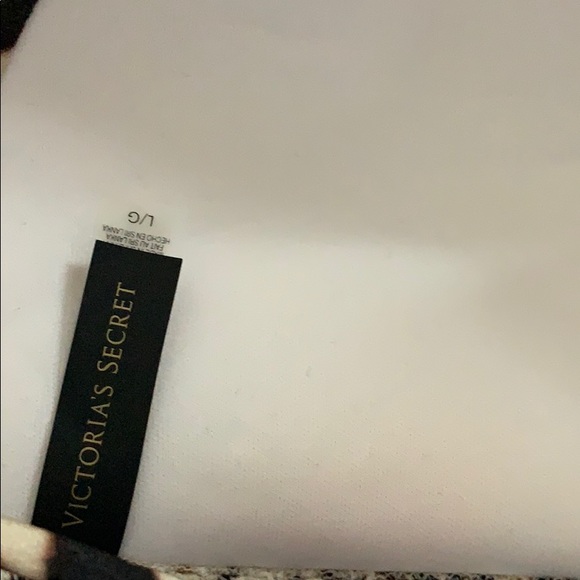 Victoria’s Secret triangle bathing suit top - Picture 3 of 3